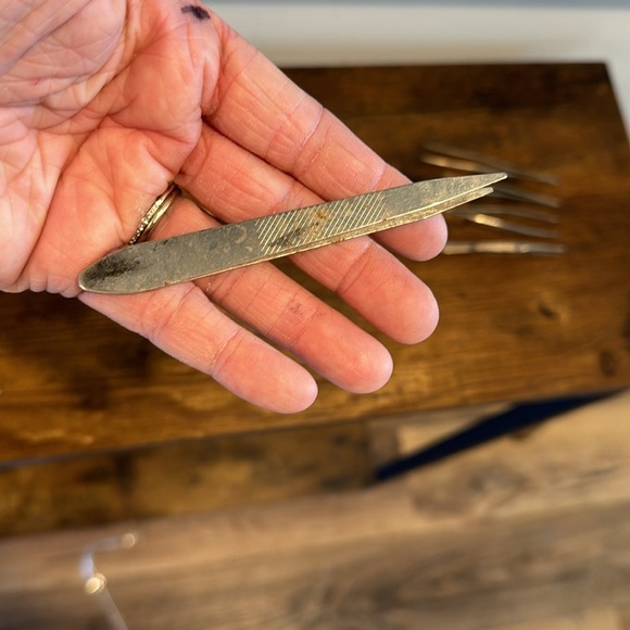 5 Vintage tweezers 2 Revlon 1 LaCross two unknown - Picture 6 of 10